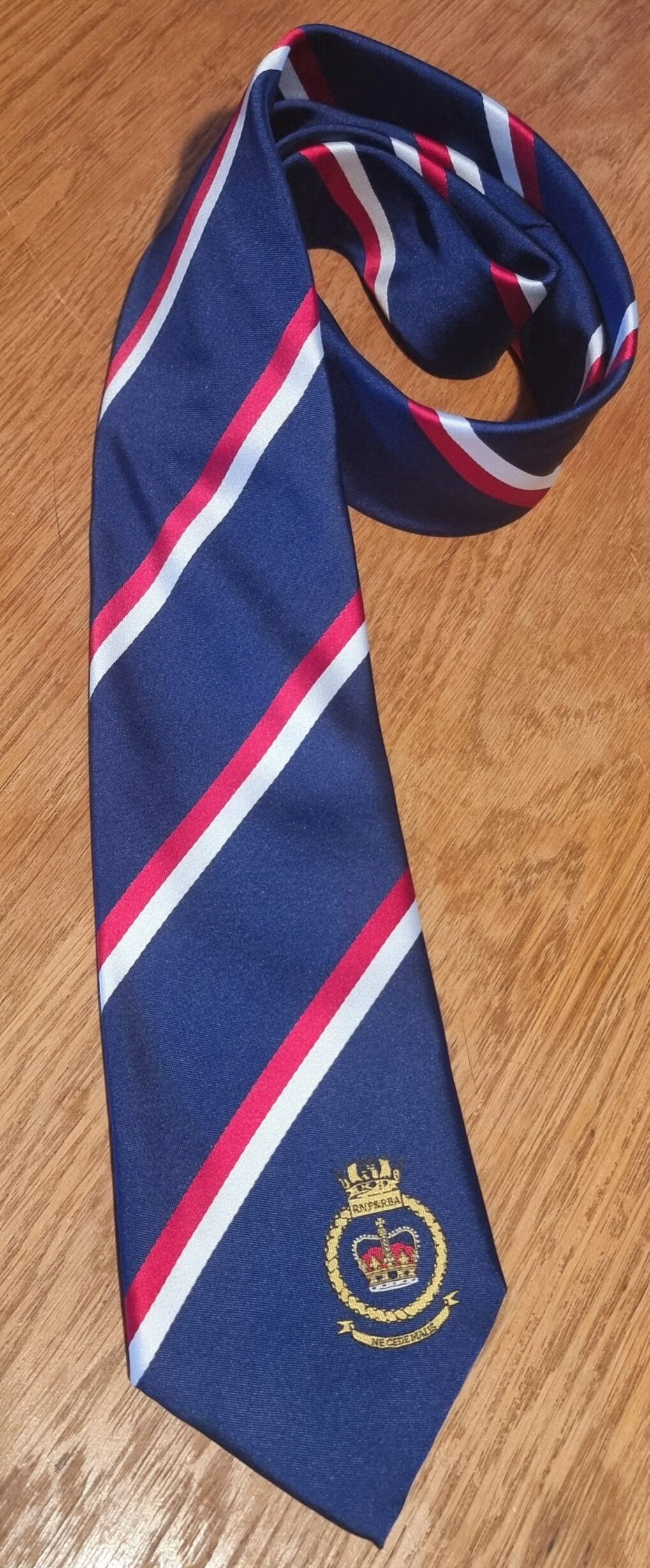 Association Tie